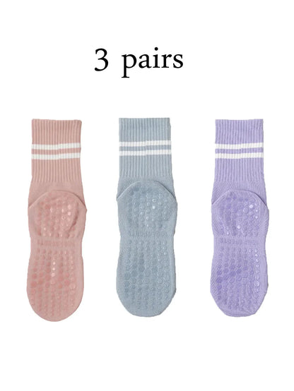 Pilates & Yoga Socks with Non-Slip Grips